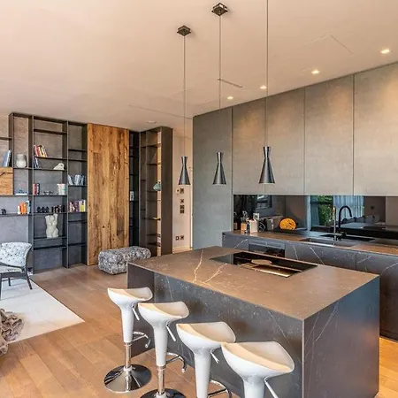 Appartement With Terrace In - What'app - 0034-611-233-784 - For Reservations!
